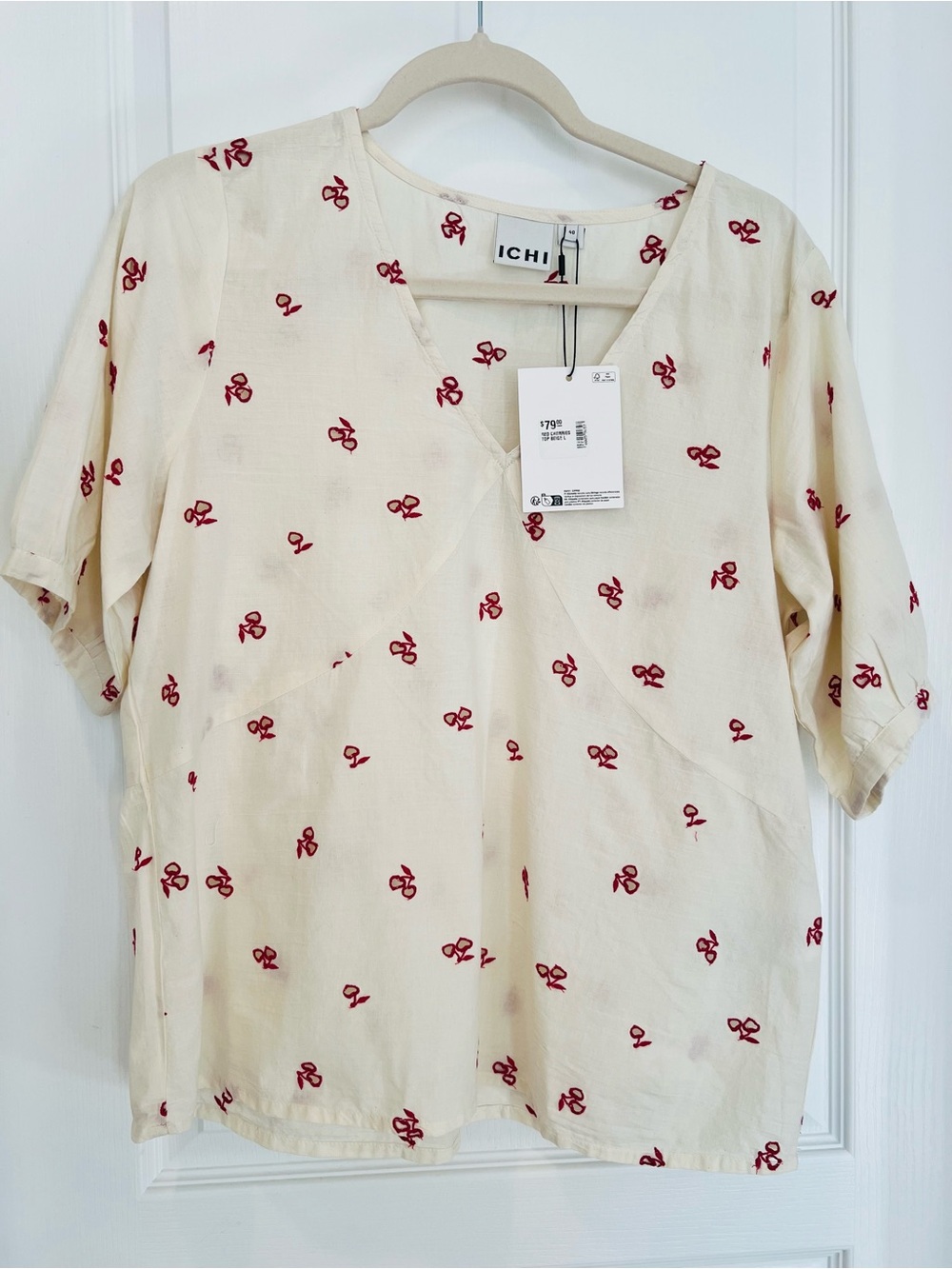 ICHI Cream V-Neck Short Sleeve Blouse with Red Cherries Motif Sz L Boho Cottage